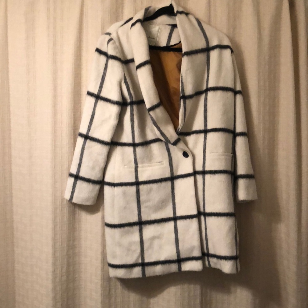 Elevenses White and Black Pea Coat